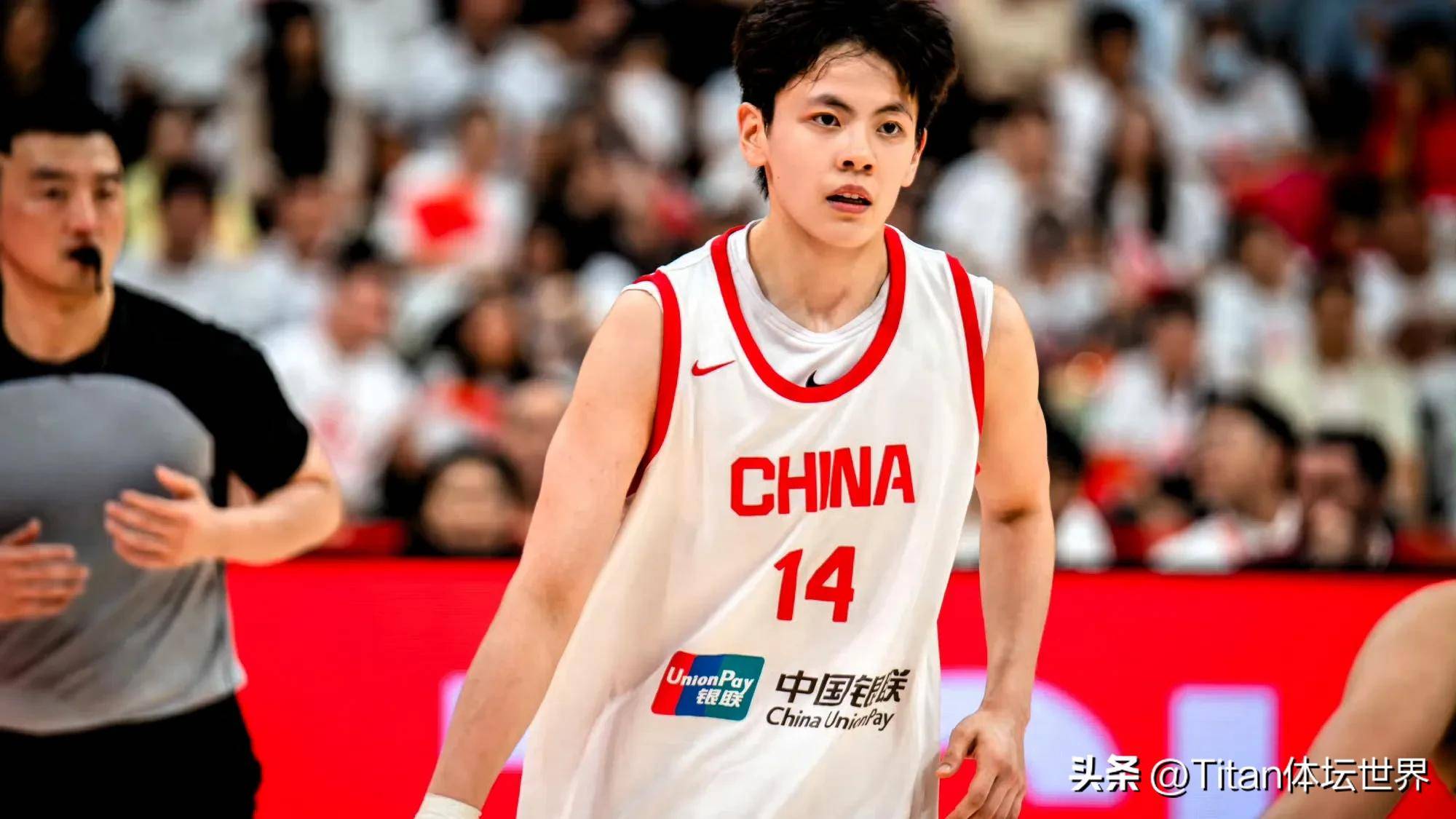 九游体育 德约科维奇在TL比赛中出色防守，险胜引发热议！