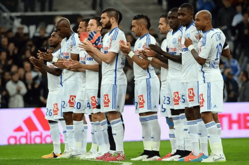 包含阿贾克斯发布备战花絮;国际比赛日更衣室发声;意甲任务艰巨;轮换策略成焦点的词条 包含阿贾克斯发布备战花絮;国际比赛日更衣室发声;意甲任务艰巨;轮换策略成焦点的词条