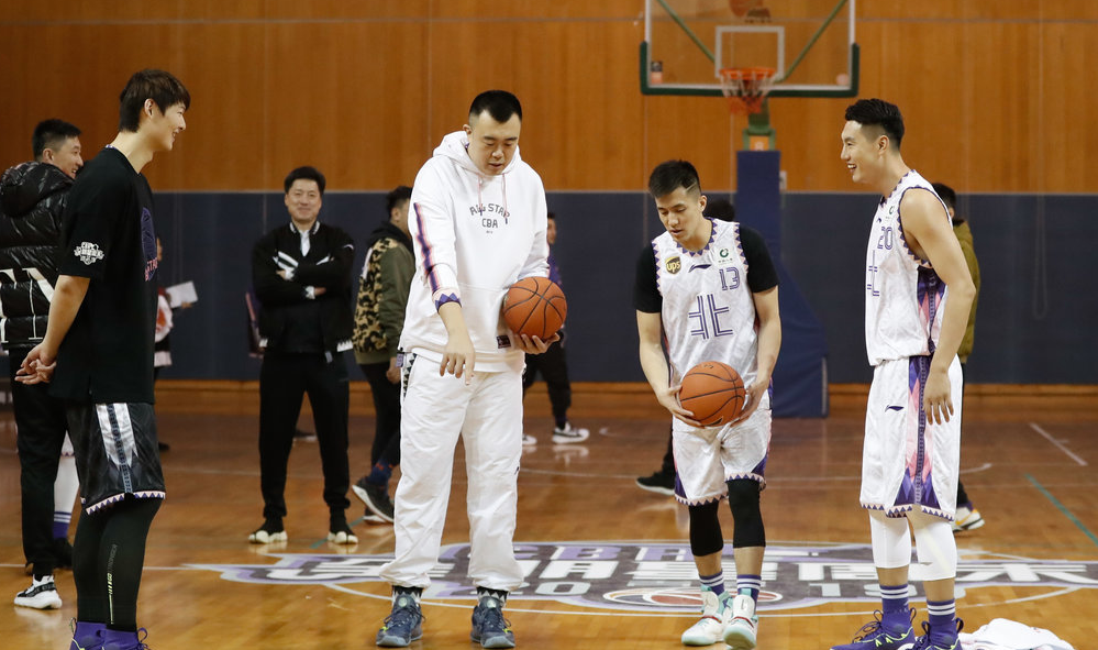 关于赛前体能课后，武汉三镇临场应变备战全明星赛，压力陡增，医务组通报恢复的信息