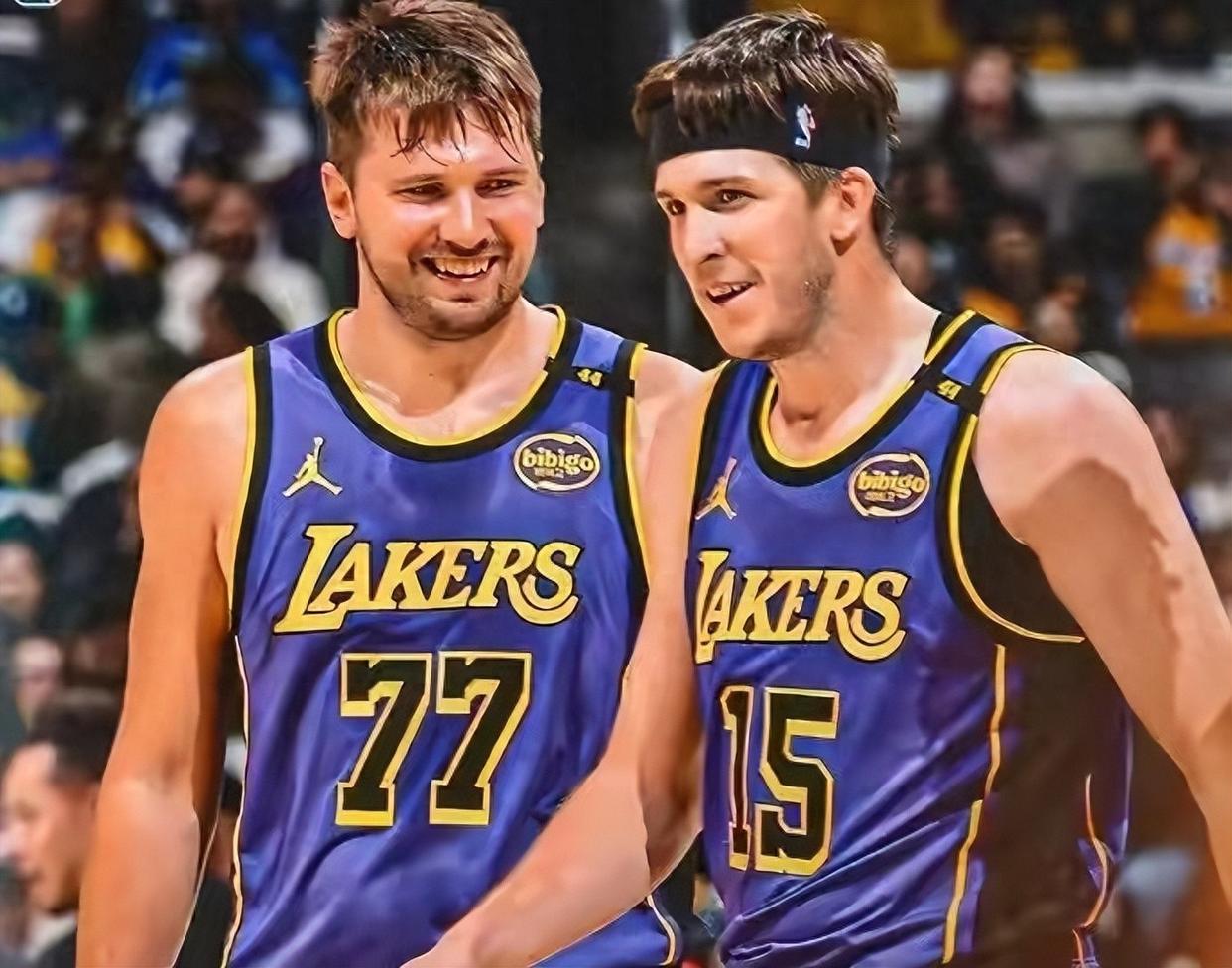 NBA常规赛转会期攻防权衡关键时刻洛杉矶湖人备战欧超杯,媒体一致点评:印第安纳步行者队长鼓劲备战法甲的简单介绍 NBA常规赛转会期攻防权衡关键时刻洛杉矶湖人备战欧超杯,媒体一致点评:印第安纳步行者队长鼓劲备战法甲的简单介绍